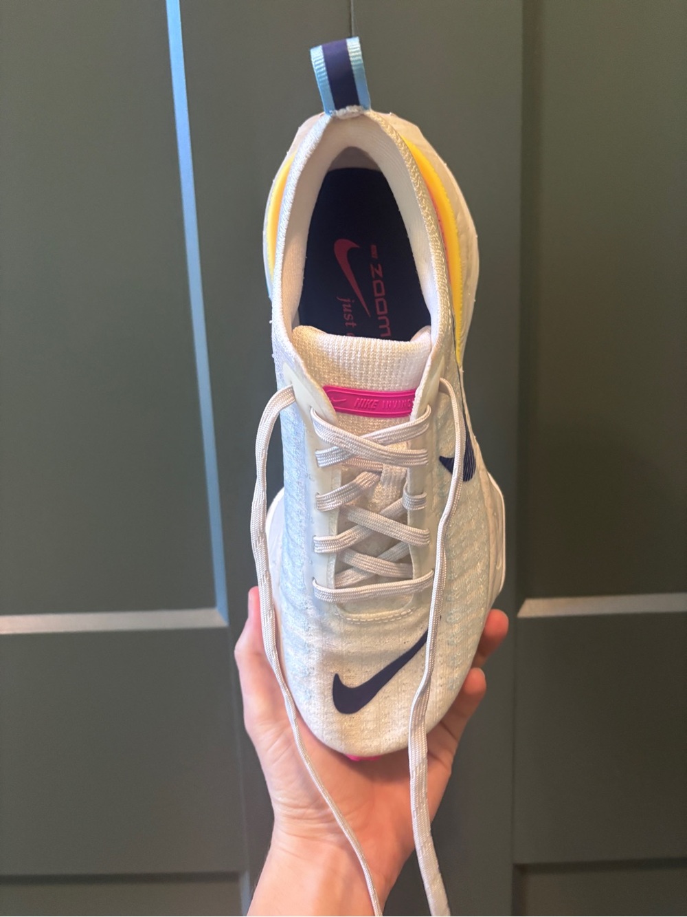 Nike ZOOMX Invincible Run Flyknit 3 Women!: Running Shoes 7 - Picture 5 of 11